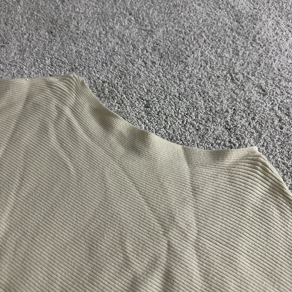 Double Zero Ribbed Cream Top - Picture 2 of 3